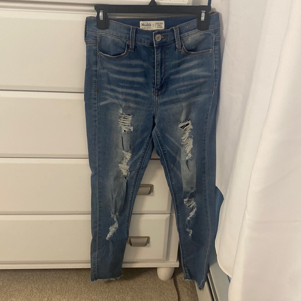 MUDD Flex Stretch High Rise Ankle Jegging